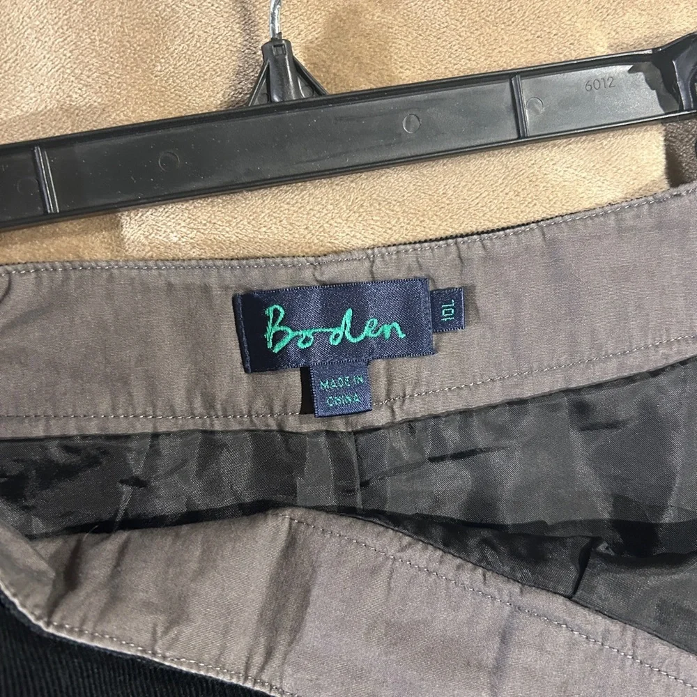Boden Maude Black Corduroy Midi  Skirt
